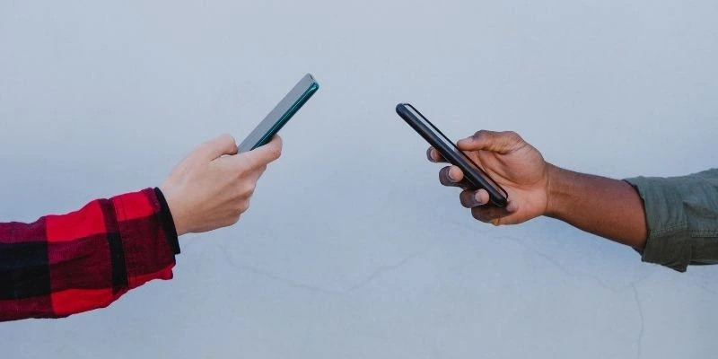 diferencias entre bluetooth y nfc / differences between bluetooth and nfc